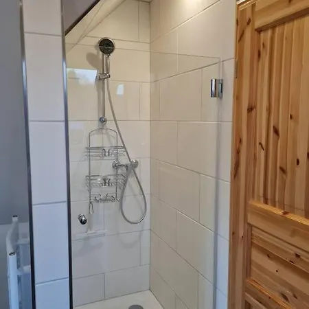Апартаменты Dachgeschosswohnung - Erholung Mit Waldblick Mustin (Schleswig-Holstein)